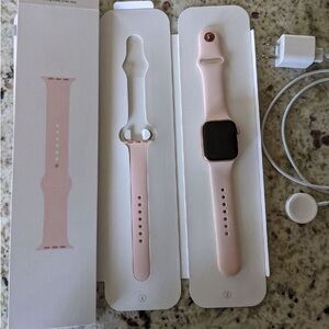 hey i order this watch not knowing it was the wrong one , im selling it for $95